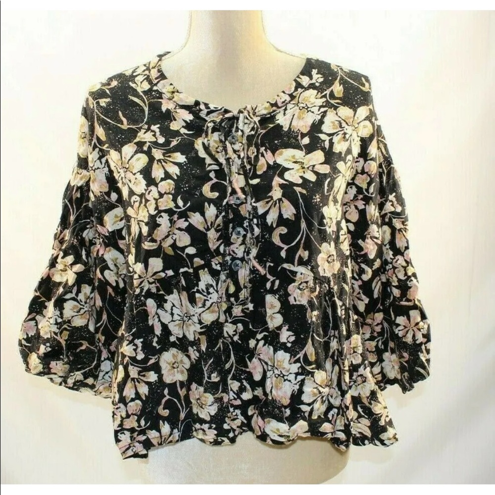 Free people  Black Floral Highlander Top Size XS